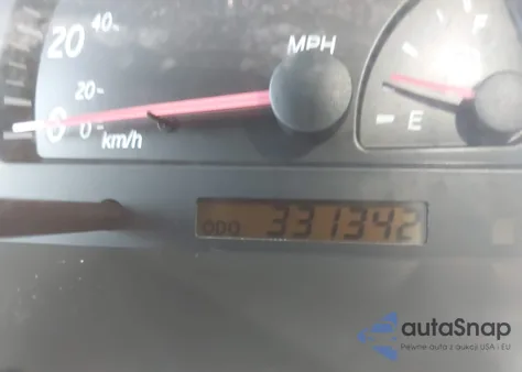 2002 Toyota Camry Le из США, поврежденный, VIN 4T1BE32K02U050897